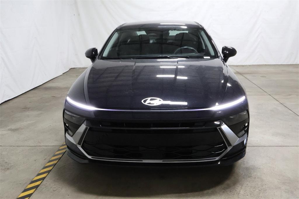 new 2025 Hyundai Sonata Hybrid car, priced at $30,548