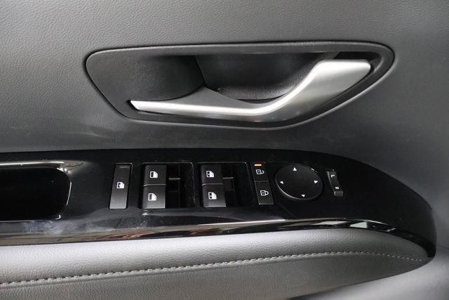 new 2025 Hyundai TUCSON Hybrid car, priced at $39,186