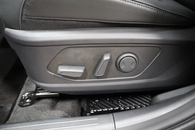 new 2025 Hyundai TUCSON Hybrid car, priced at $39,186