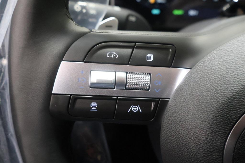 new 2025 Hyundai TUCSON Hybrid car, priced at $34,718