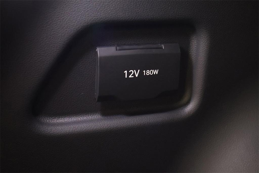 new 2025 Hyundai TUCSON Hybrid car, priced at $33,153