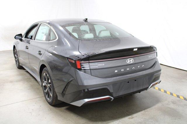 new 2025 Hyundai Sonata car, priced at $28,412