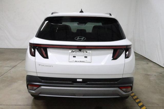 new 2025 Hyundai Tucson car, priced at $32,844