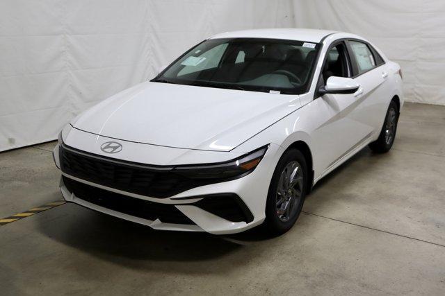 new 2024 Hyundai Elantra car, priced at $24,086