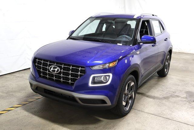 new 2025 Hyundai Venue car, priced at $24,222