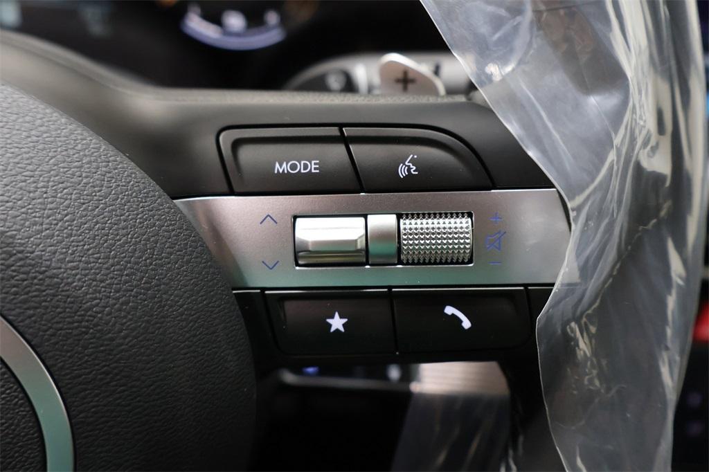 new 2025 Hyundai Sonata Hybrid car, priced at $31,029