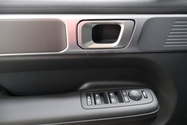 new 2026 Hyundai SANTA FE HEV car, priced at $39,615