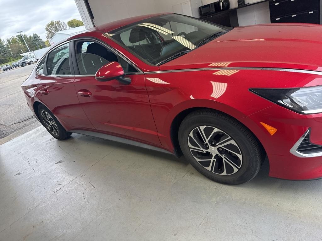 used 2021 Hyundai Sonata Hybrid car, priced at $20,539