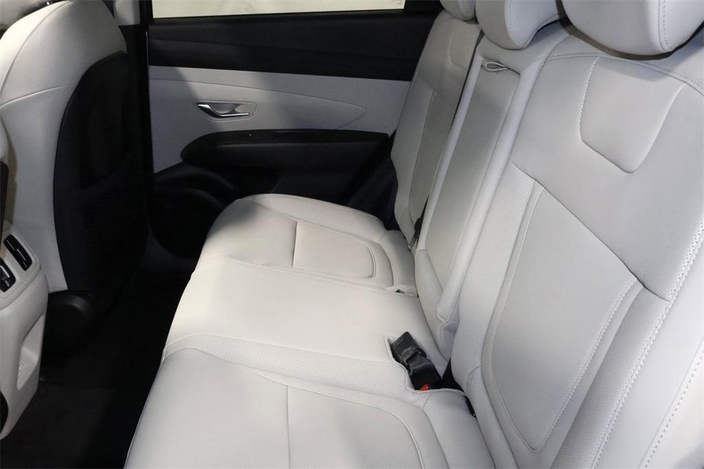 new 2025 Hyundai TUCSON Hybrid car, priced at $33,328