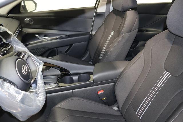 new 2025 Hyundai Elantra car, priced at $25,555