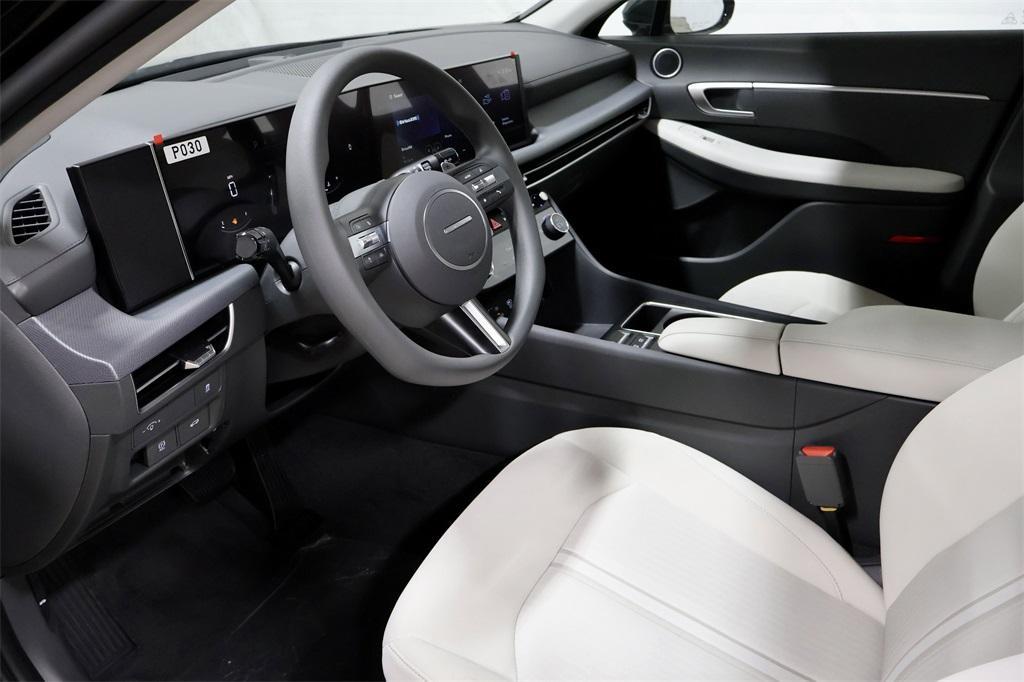 new 2025 Hyundai Sonata car, priced at $27,395