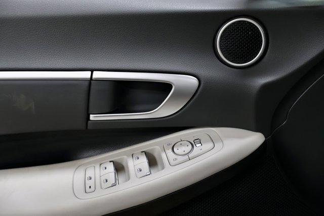 new 2025 Hyundai Sonata car, priced at $28,895