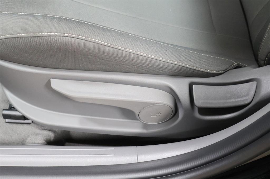 new 2025 Hyundai Elantra car, priced at $23,606