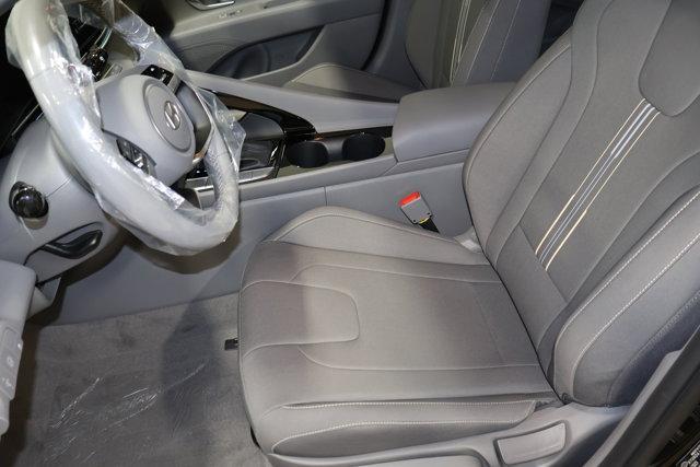 new 2025 Hyundai ELANTRA HEV car, priced at $27,130