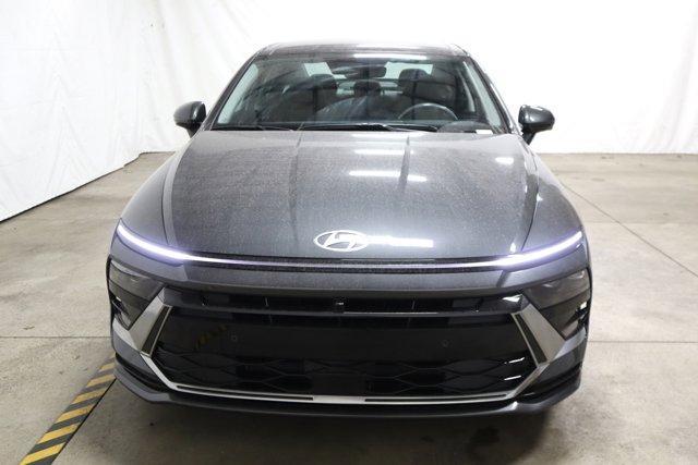 new 2025 Hyundai Sonata Hybrid car, priced at $37,704