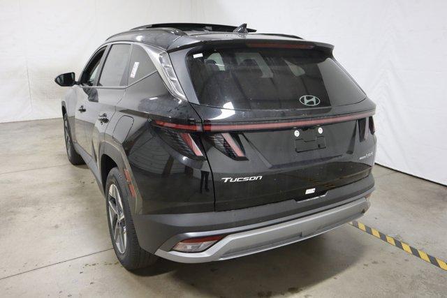 new 2025 Hyundai Tucson Hybrid car, priced at $36,339