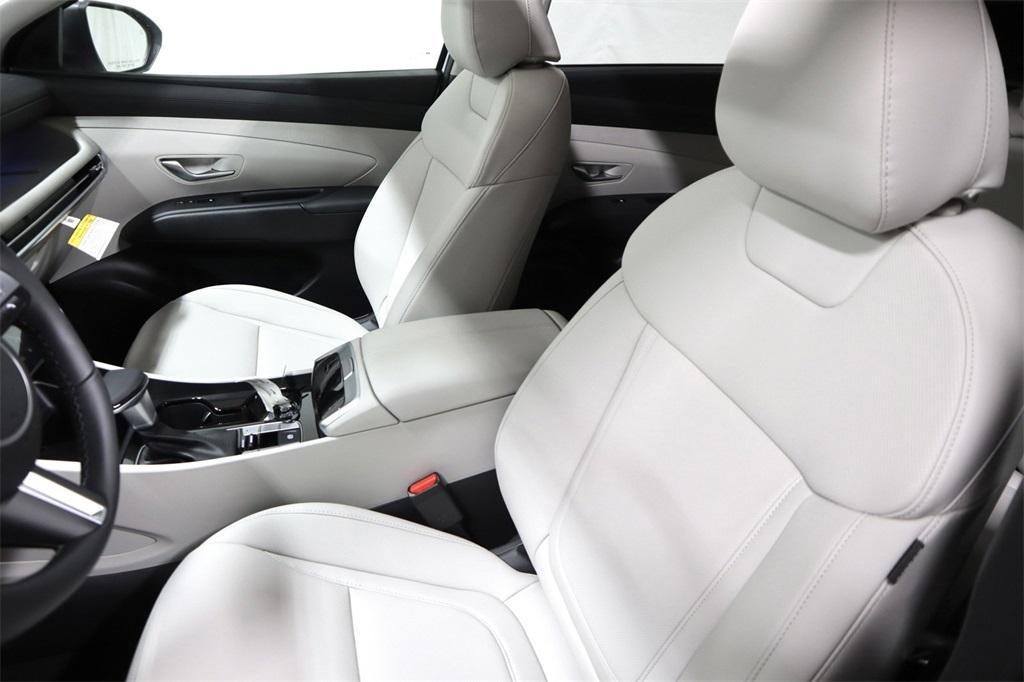 new 2025 Hyundai Tucson car, priced at $30,306