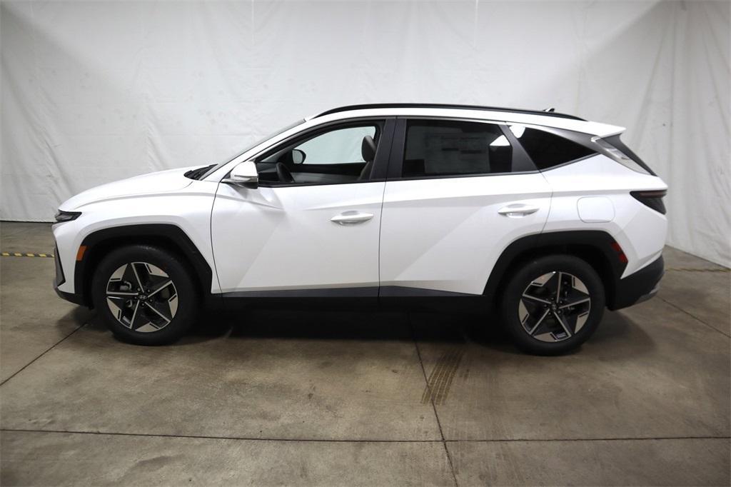 new 2025 Hyundai Tucson car, priced at $30,306