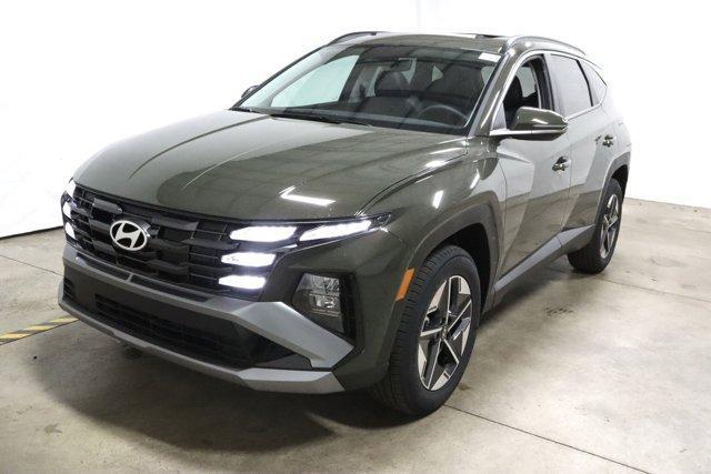 new 2025 Hyundai Tucson car, priced at $33,385