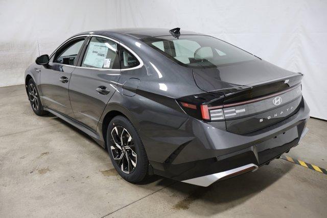 new 2025 Hyundai Sonata car, priced at $27,558