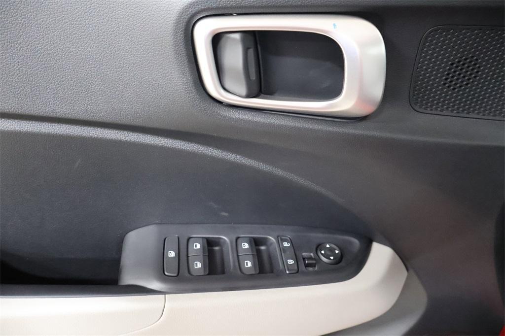 new 2025 Hyundai Venue car, priced at $24,036