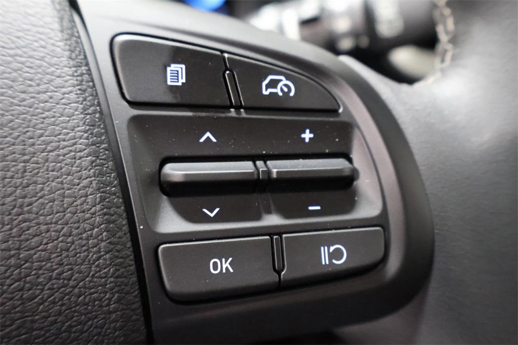 new 2025 Hyundai Venue car, priced at $24,036