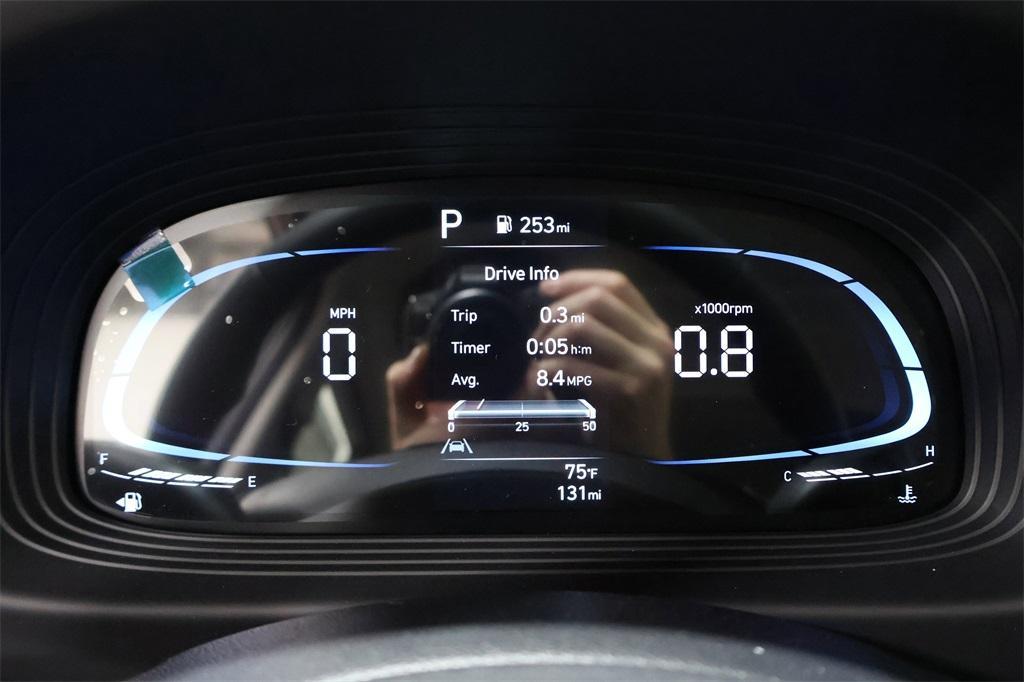 new 2025 Hyundai Venue car, priced at $24,036