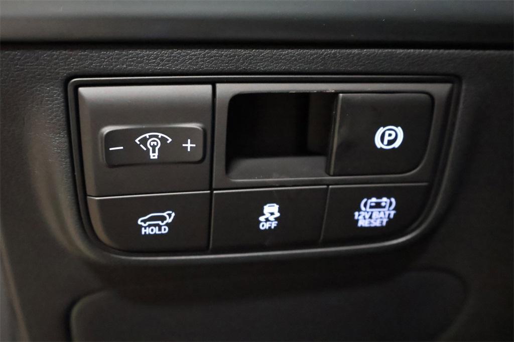 new 2025 Hyundai TUCSON Hybrid car, priced at $33,388