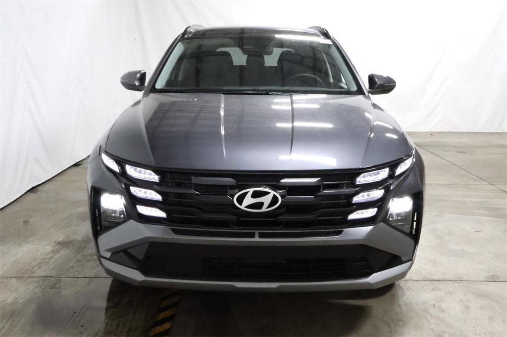 new 2025 Hyundai TUCSON Hybrid car, priced at $33,388
