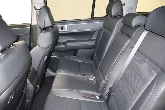 new 2025 Hyundai Santa Fe car, priced at $44,258