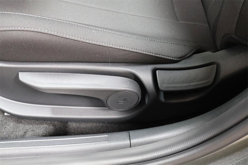 new 2025 Hyundai ELANTRA HEV car, priced at $26,130