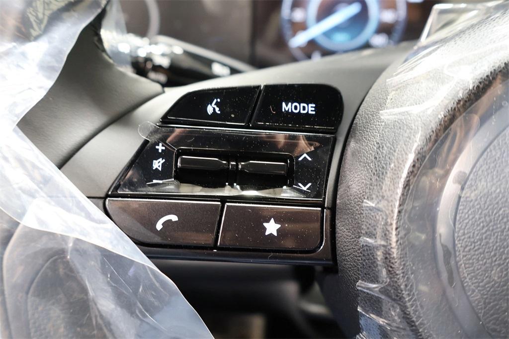 new 2025 Hyundai ELANTRA HEV car, priced at $26,130