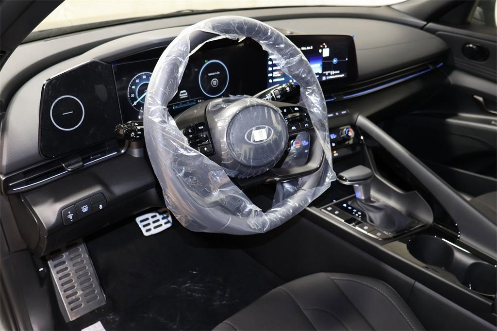 new 2025 Hyundai ELANTRA HEV car, priced at $26,130