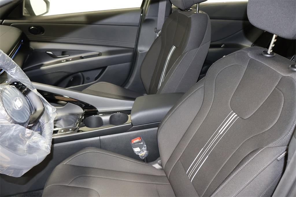 new 2025 Hyundai ELANTRA HEV car, priced at $26,130