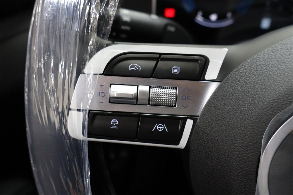 new 2025 Hyundai Tucson car, priced at $32,809