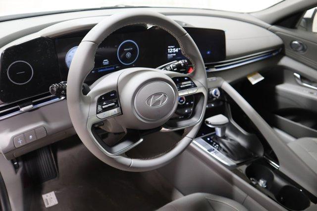 new 2024 Hyundai Elantra car, priced at $25,771