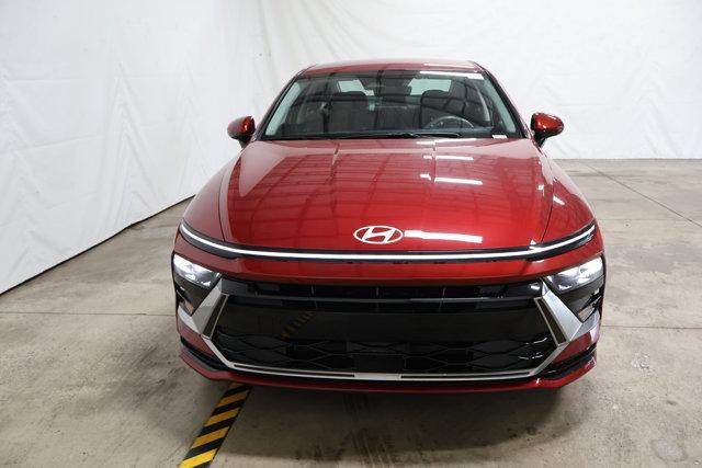 new 2025 Hyundai Sonata Hybrid car, priced at $31,549