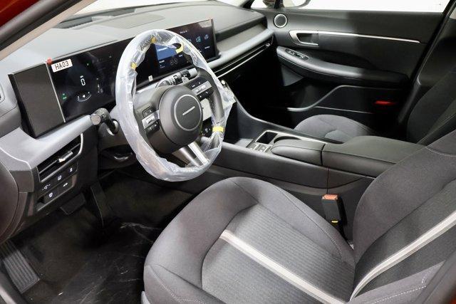 new 2025 Hyundai Sonata Hybrid car, priced at $31,549