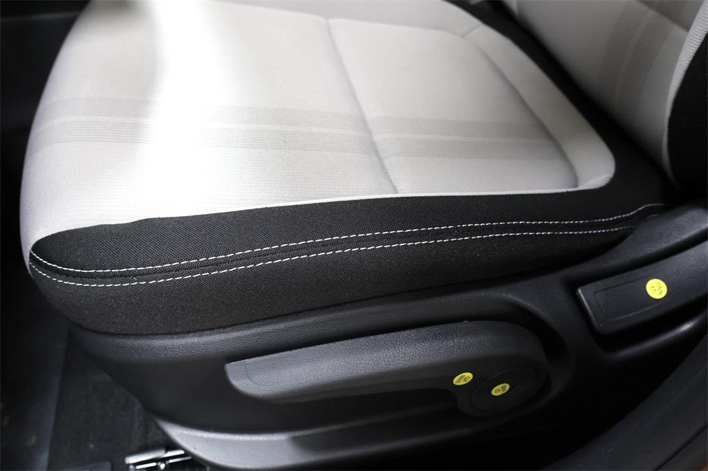 new 2025 Hyundai Venue car, priced at $23,951