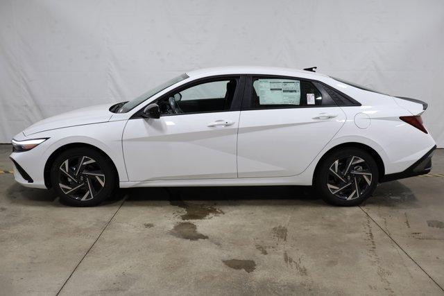 new 2025 Hyundai Elantra car, priced at $23,627