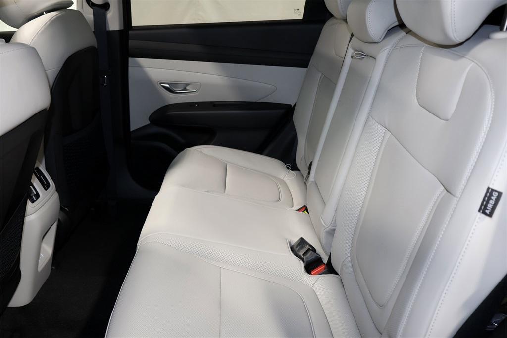 new 2025 Hyundai TUCSON Hybrid car, priced at $33,414