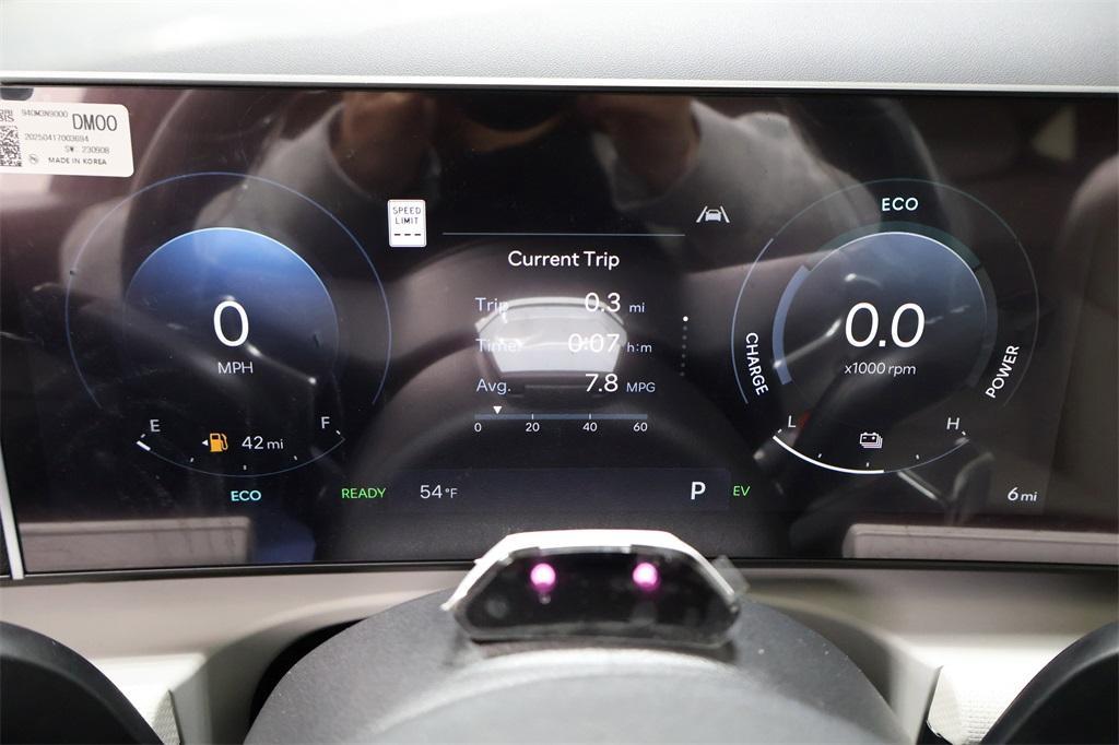 new 2025 Hyundai TUCSON Hybrid car, priced at $33,414