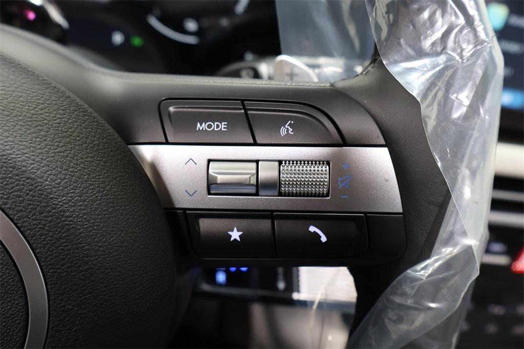 new 2025 Hyundai TUCSON Hybrid car, priced at $33,414