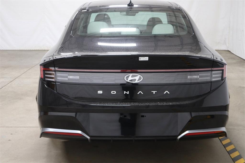 new 2024 Hyundai Sonata car, priced at $30,338