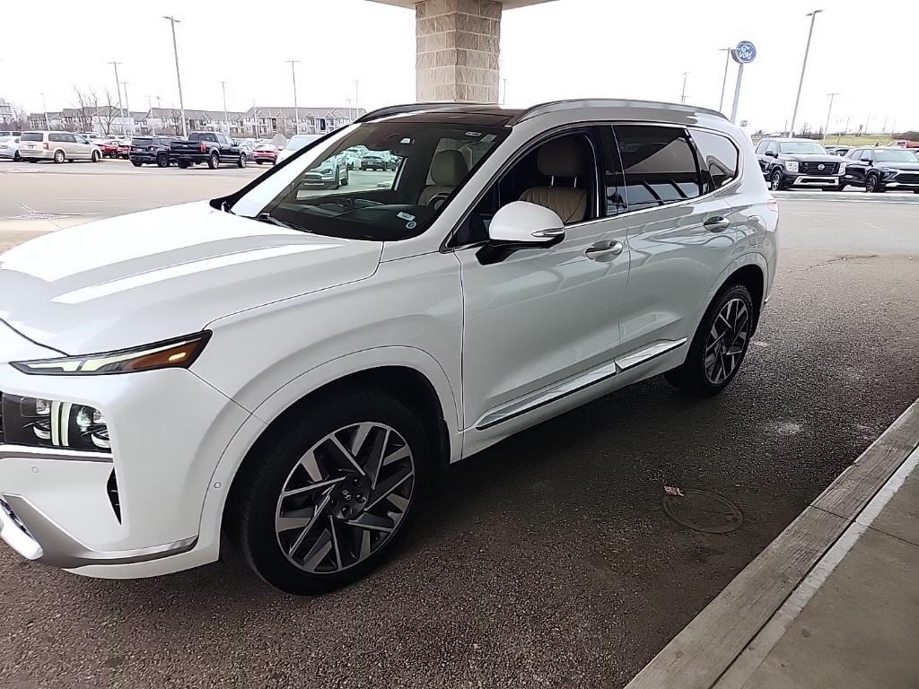 used 2021 Hyundai Santa Fe car, priced at $23,681