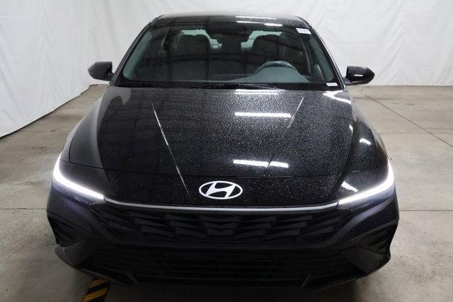 new 2025 Hyundai ELANTRA HEV car, priced at $27,357