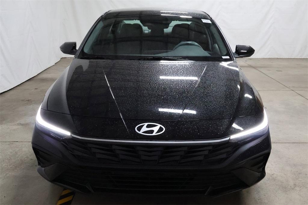 new 2025 Hyundai ELANTRA HEV car, priced at $26,107