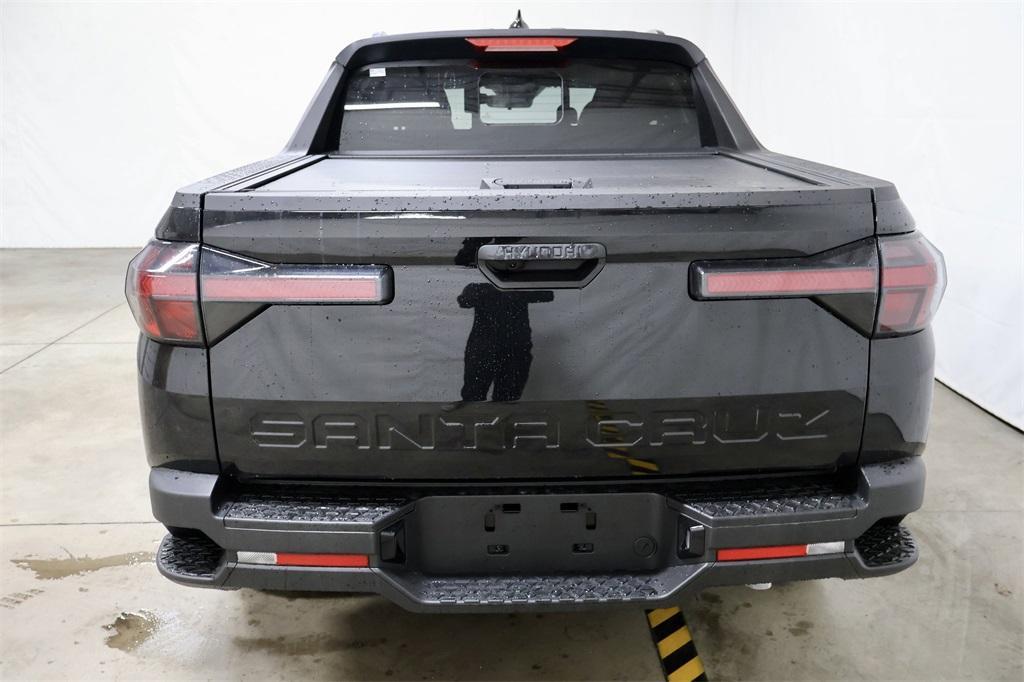 new 2025 Hyundai SANTA CRUZ car, priced at $32,376