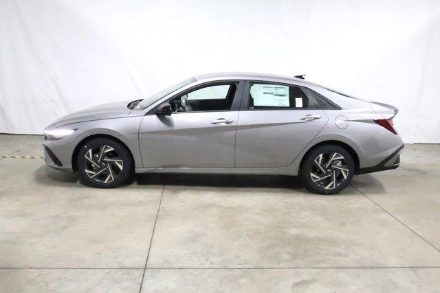 new 2025 Hyundai Elantra car, priced at $23,093