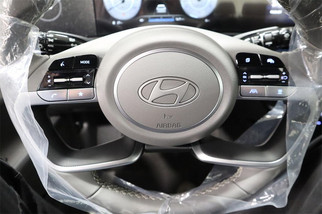 new 2025 Hyundai Elantra car, priced at $25,738